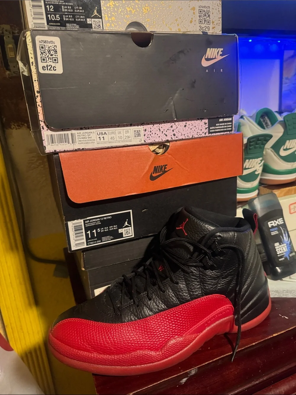Jordan Men’s Low-Top Sneakers in Black and Red